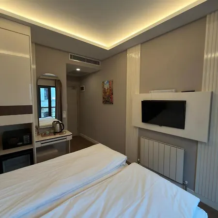 Solis Boutique 4*