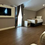 Bed and Breakfast Solis Boutique 4*