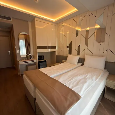 Solis Boutique 4*