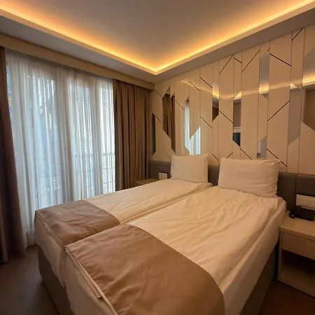 Solis Boutique Стамбул